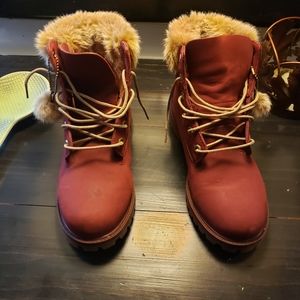 Timberland Men boots size 5.5 fits women 7.5